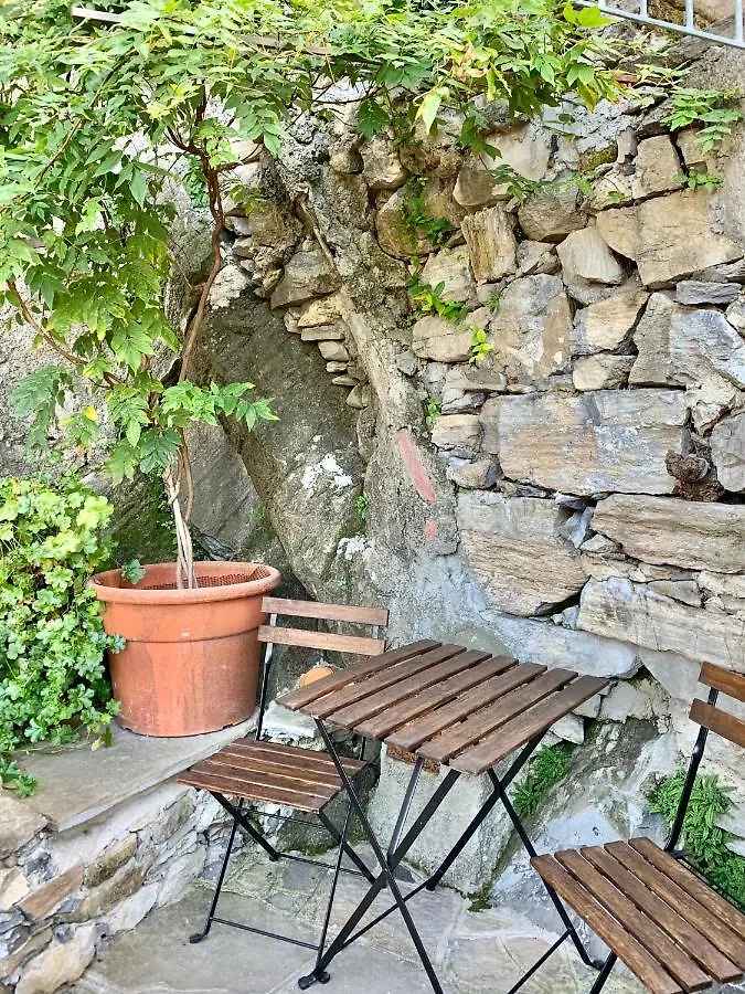 Apartment The Rock Brienno